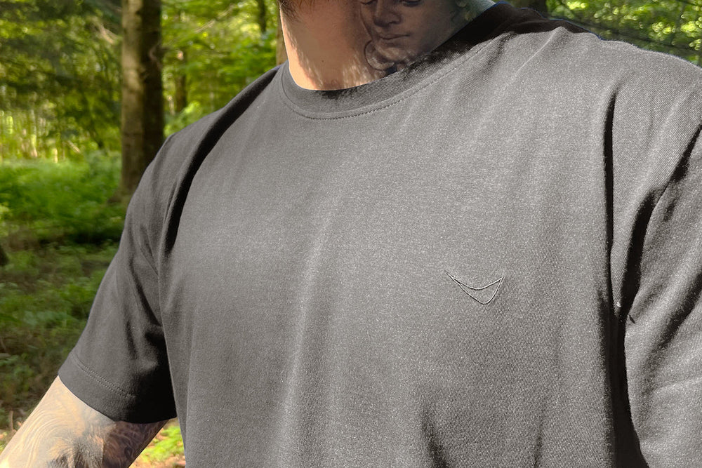 DD Hammocks Men's Core T-Shirt - Athletic Fit - Charcoal