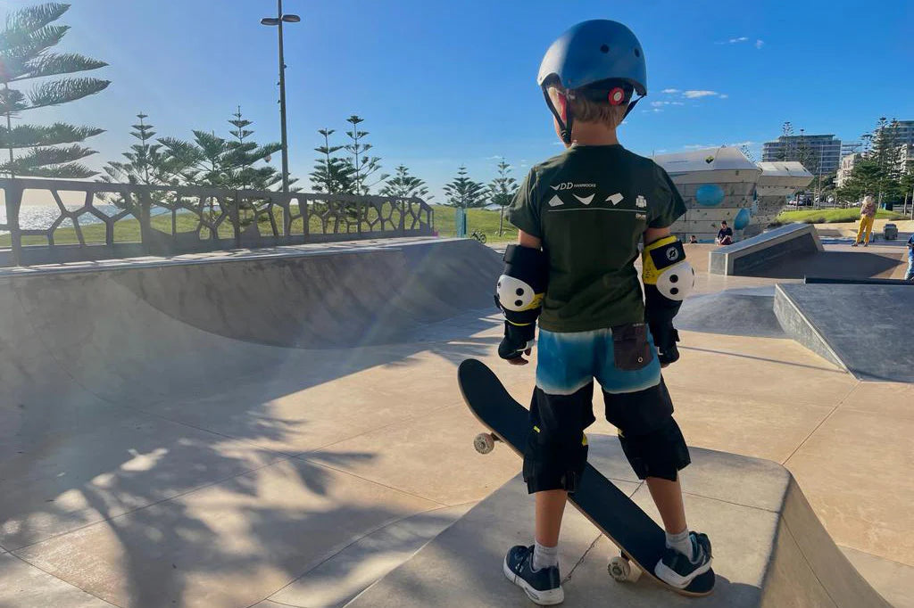 DD Hammocks Junior Icon T-Shirt - Dark Olive Green