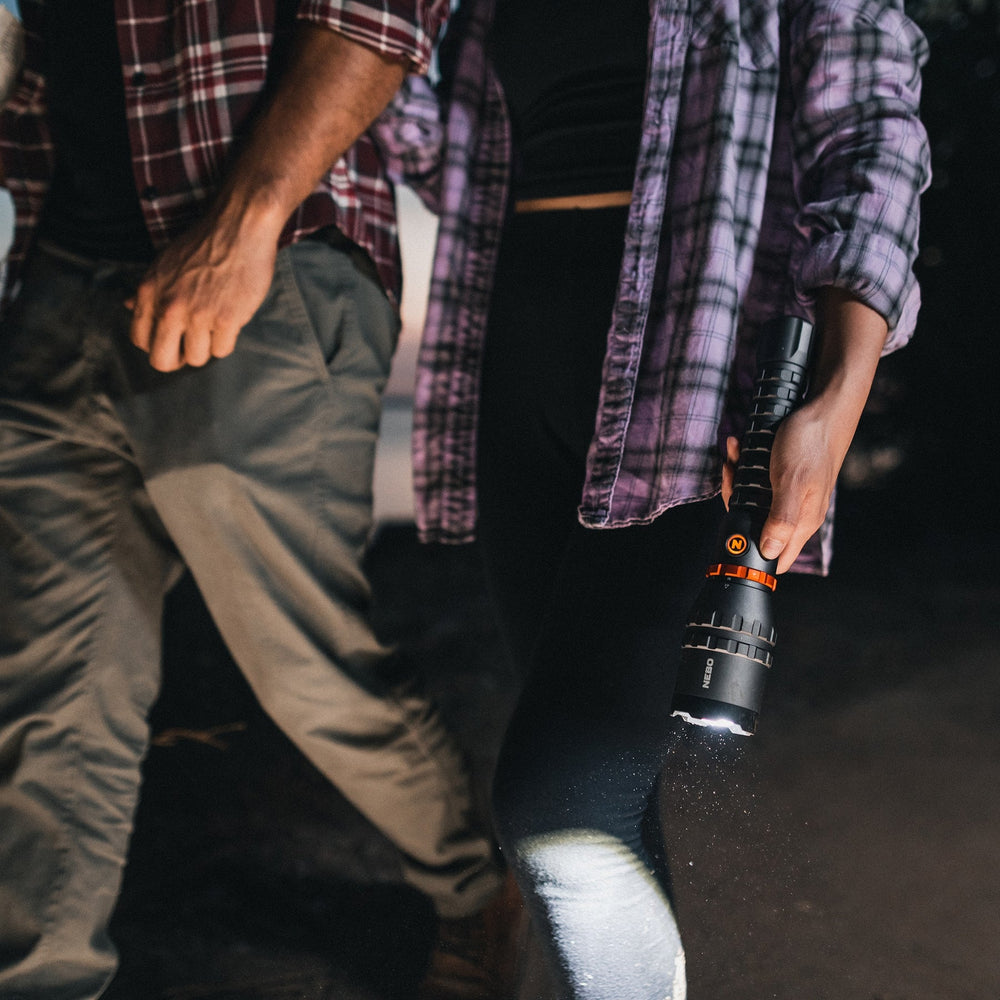 Nebo Davinci 8000 Lumen High-Powered Flashlight
