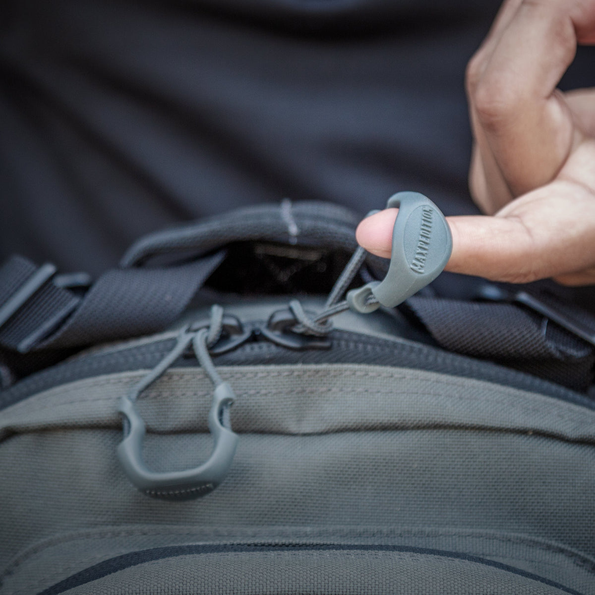 Maxpedition Large Black PZL Positive Zipper Pulls Pack of 6
