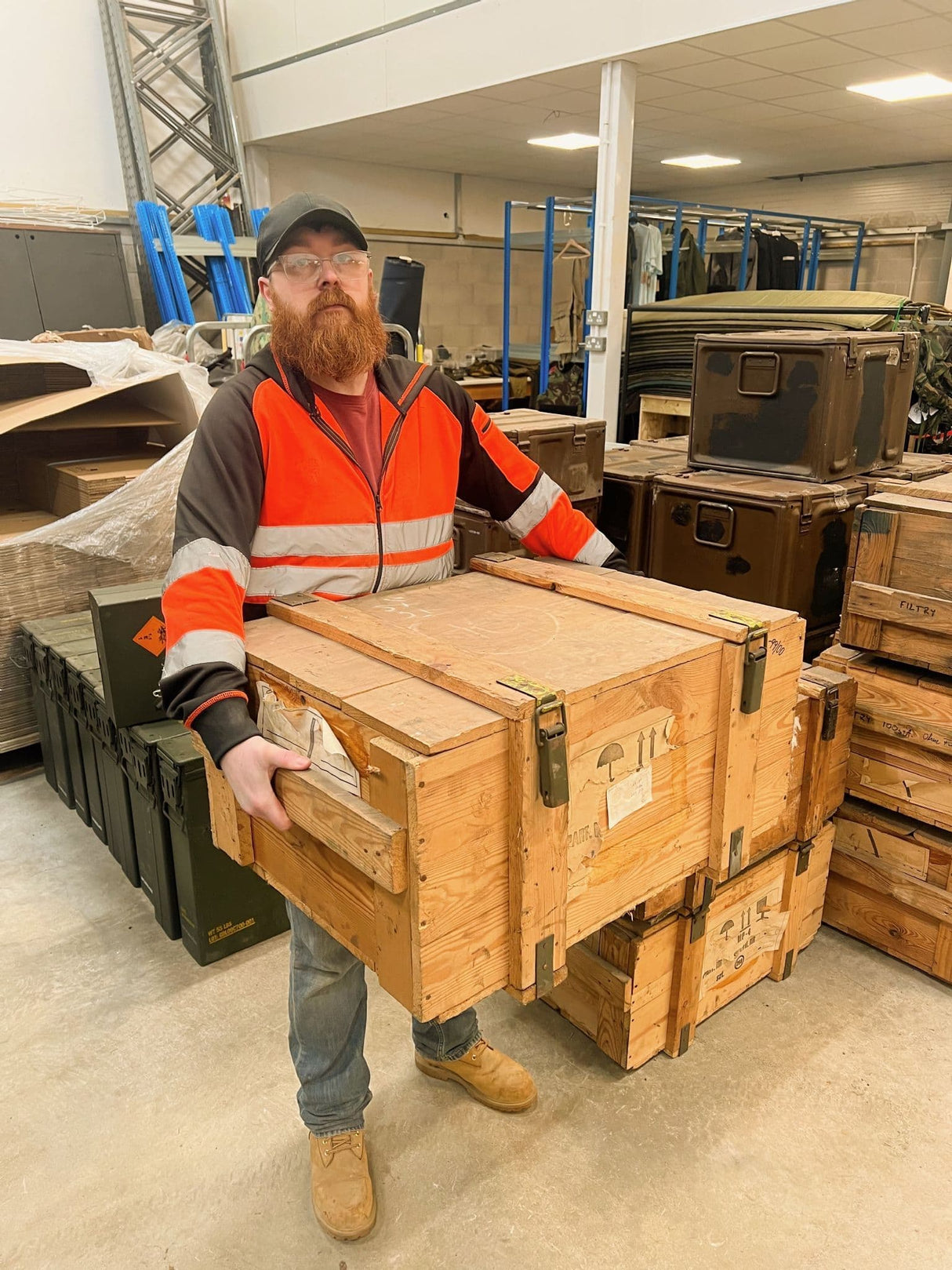 Polish Military MP4 Gas Mask Wooden Box