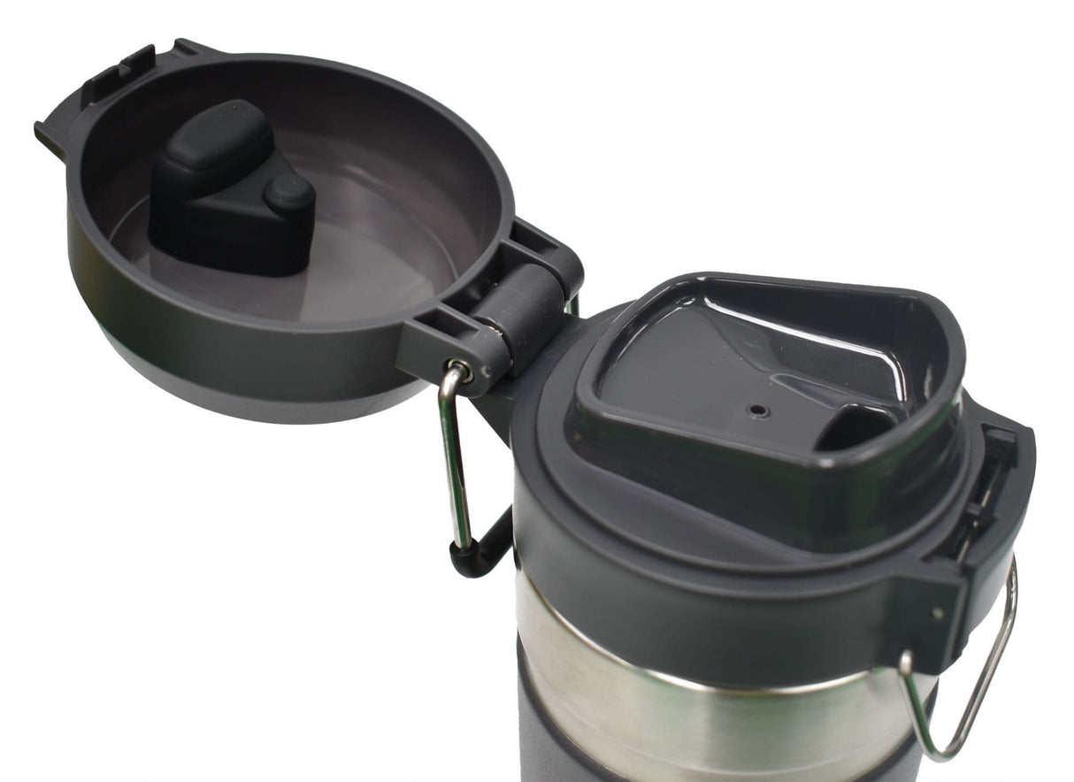 Stanley Go Quick Flip Water Bottle 0.7 Litres - Charcoal Black