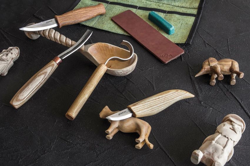 Beavercraft Spoon and Kuksa Carving Set in Tool Roll
