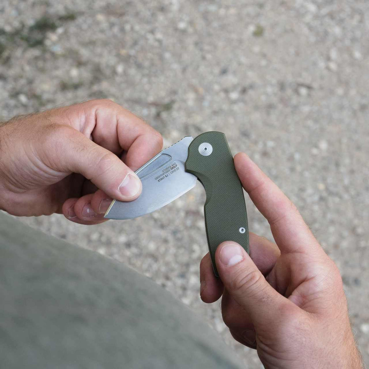 SOG Stout Sj / Od Green Folding Knife